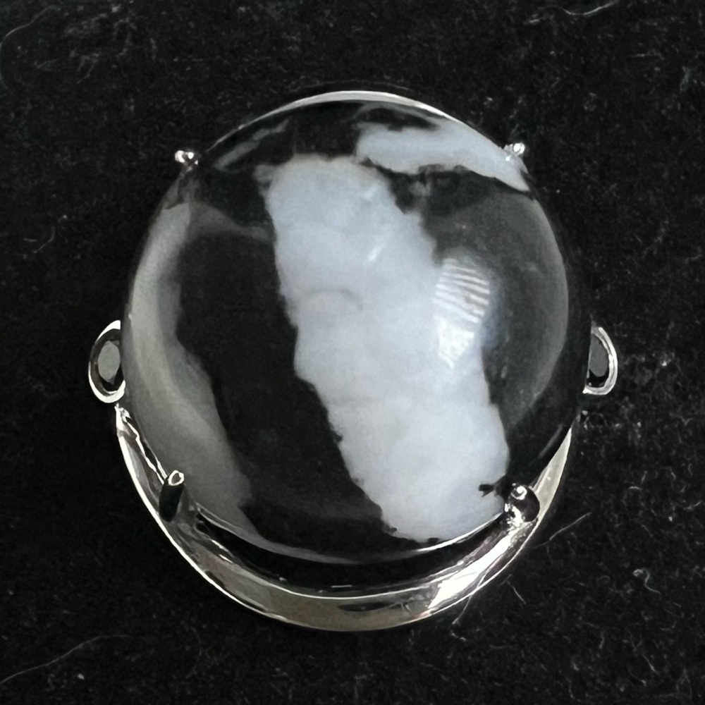 Generation Gems White Buffalo Round Cabochon 925 Sterling Silver Ring Size 5